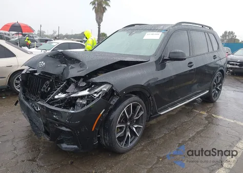 2022 BMW X7 xDrive40I z USA, uszkodzony, nr VIN 5UXCW2C08N9J22397